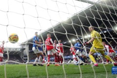 首球还得等！舍什科已为曼联出战5场踢了250分钟，仍0球0助